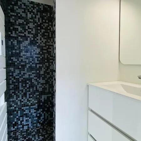 Charmante Dans Le Centre Du Village Le Bois-Plage-en-Ré