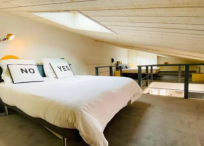 Charmante Dans Le Centre Du Village